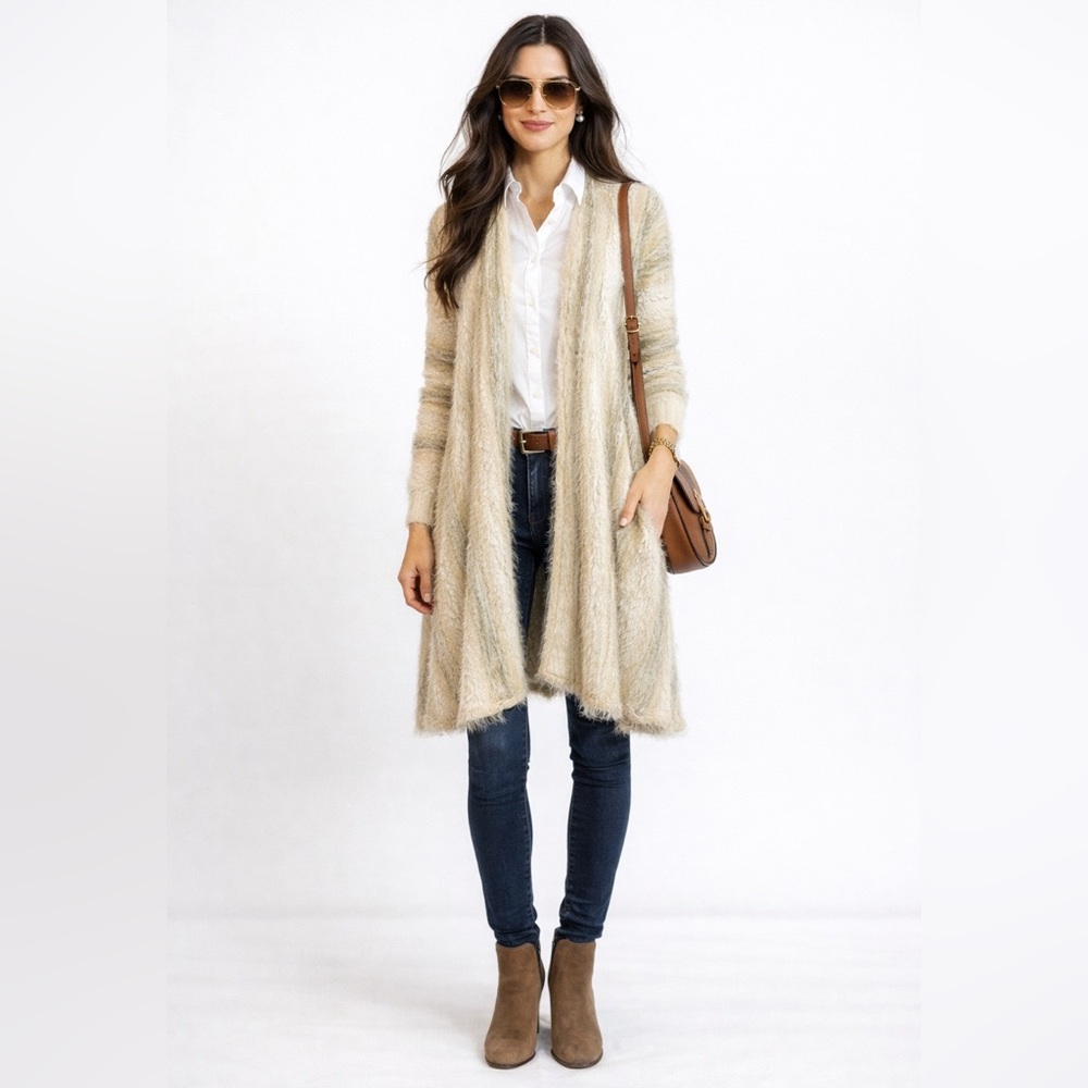 Kensie Long Cardigan sweater medium Neutral colors, tan, cream, fluffy luxurious